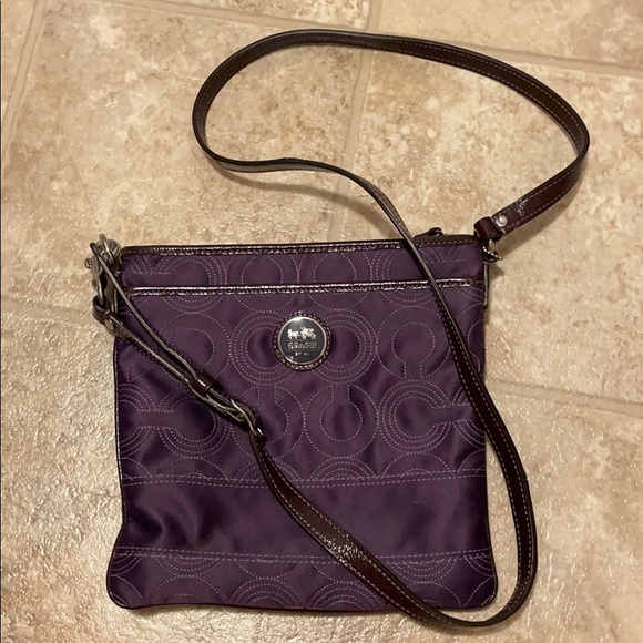 Coach Crossbody Bag - Picture 8 of 9